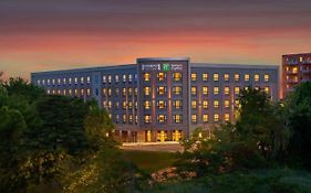 Staybridge Suites - Quincy