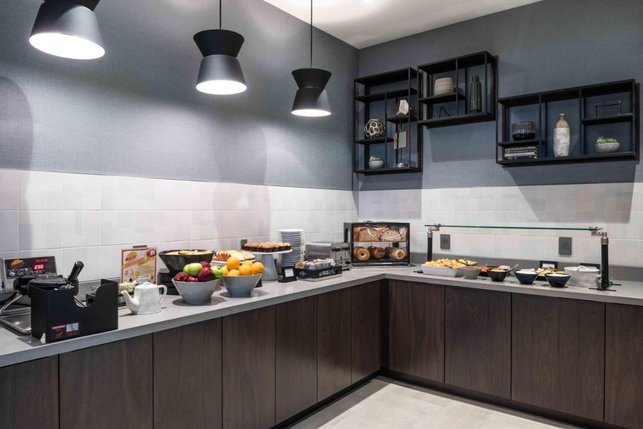 Staybridge Suites - Quincy By Ihg Extérieur photo