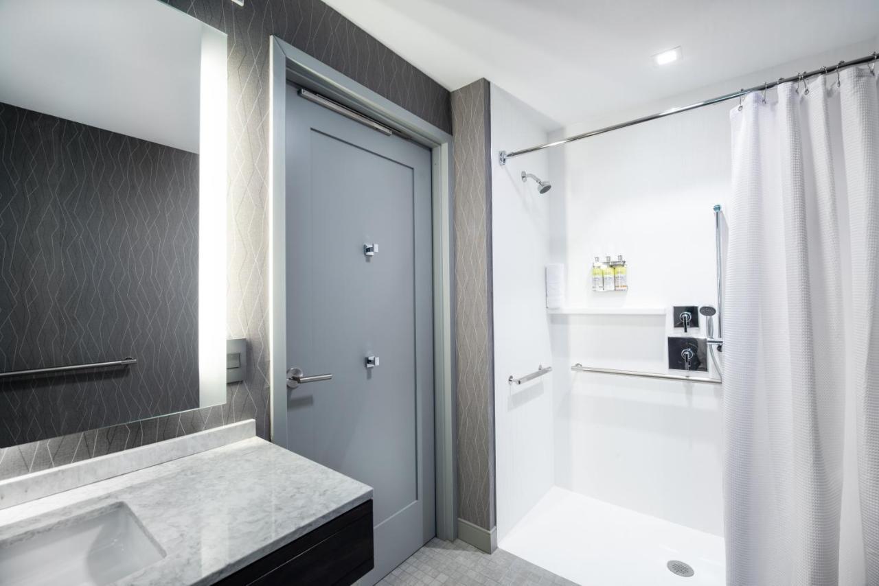 Staybridge Suites - Quincy By Ihg Extérieur photo